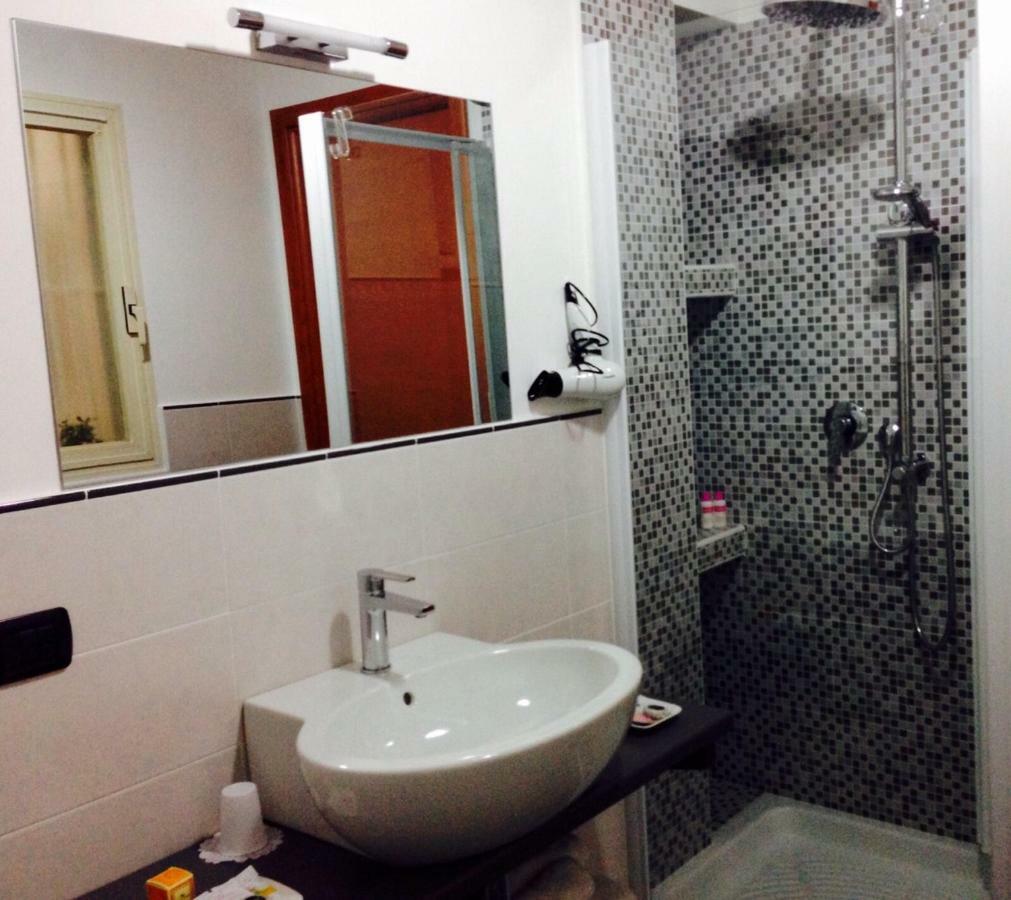 Roma Eur Bed & Breakfast Экстерьер фото